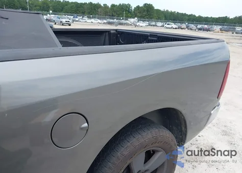 2009 Dodge Ram 1500 Slt/Sport/Trx z USA, uszkodzony, nr VIN 1D3HB18T89S700200